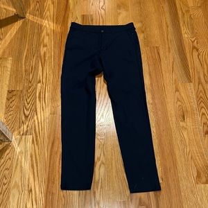 Mens Lululemon slim Commission pant 32x34 in Navy Blue
